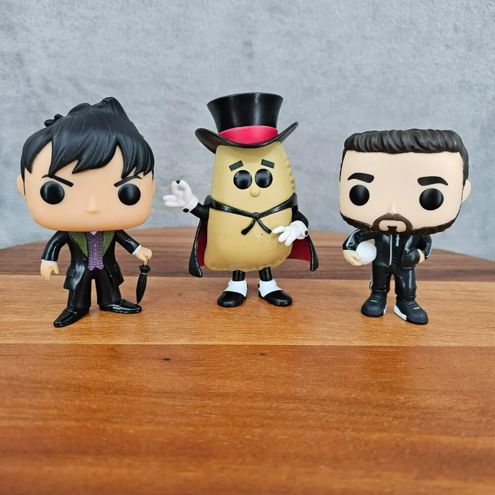Funko Pop Set of 3 Out of Box Used Played With Flawed Gotham Hostess Ted Lasso - Picture 12 of 12